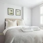 The Chelsea Cottage By Hok Living